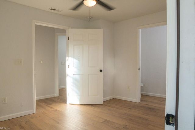 35 Sycamore AVE, Newport News, VA 23607