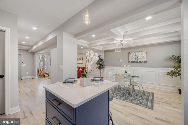 116 HILTON ST, Baltimore, MD 21229