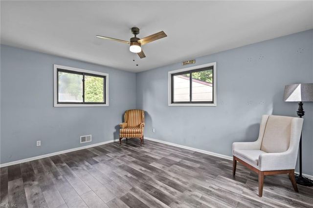 1622 Bill ST, Norfolk, VA 23518