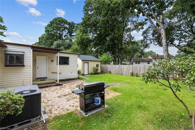 1622 Bill ST, Norfolk, VA 23518