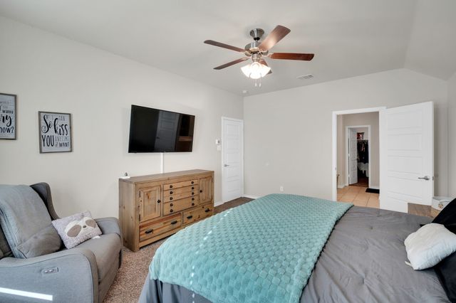 127 Garden Grove Drive, Waxahachie, TX 75165