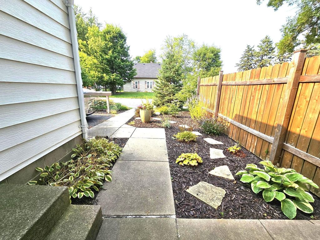 611 Central Avenue, Buffalo, MN 55313 — photo 2