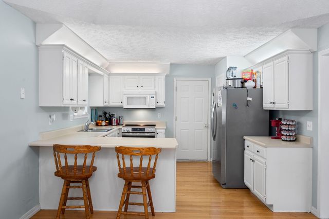 1745 N Carnegie Road, Nixa, MO 65714