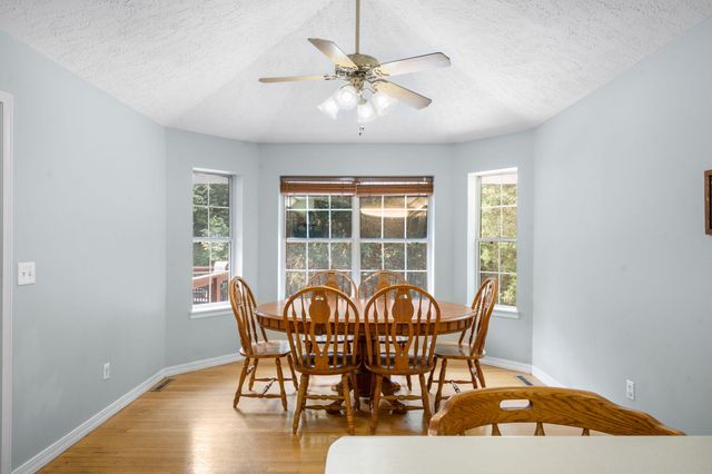 1745 N Carnegie Road, Nixa, MO 65714