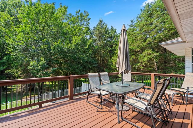 1745 N Carnegie Road, Nixa, MO 65714