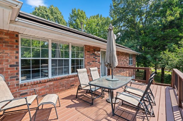 1745 N Carnegie Road, Nixa, MO 65714