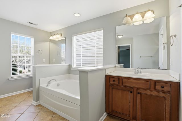 2202 Spacious Skies Street, Raleigh, NC 27614