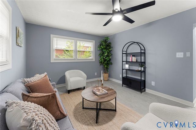 317 Cedar Ln, Hopewell, VA 23860