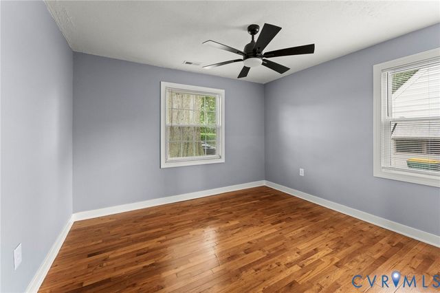 317 Cedar Ln, Hopewell, VA 23860