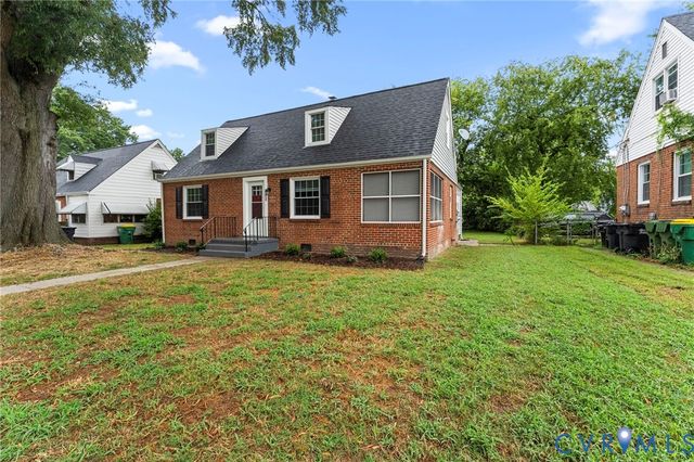 317 Cedar Ln, Hopewell, VA 23860