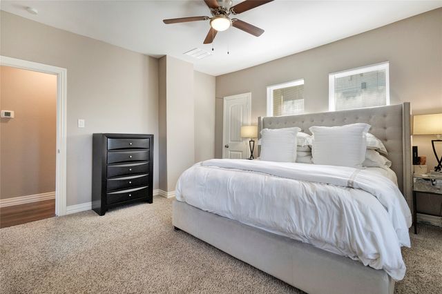 828 Elsbeth Street, Dallas, TX 75208