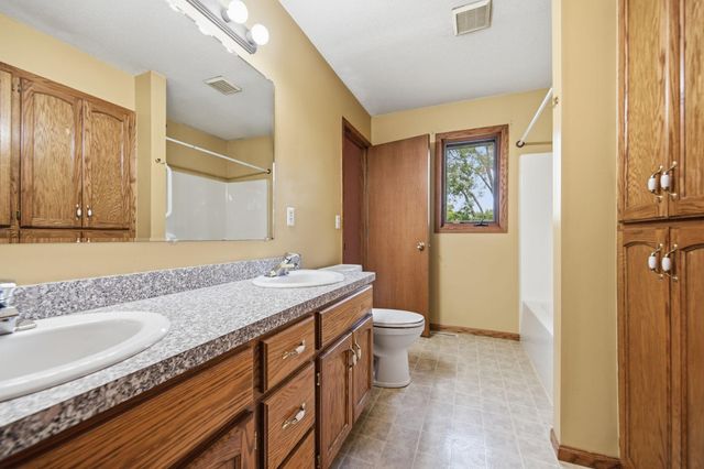 23131 Butterfield Drive NW, Saint Francis, MN 55070