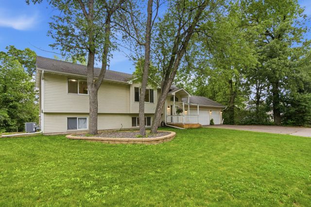 23131 Butterfield Drive NW, Saint Francis, MN 55070