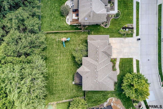 407 S 198th Street, Elkhorn, NE 68022