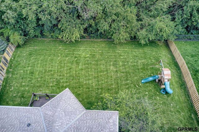 407 S 198th Street, Elkhorn, NE 68022