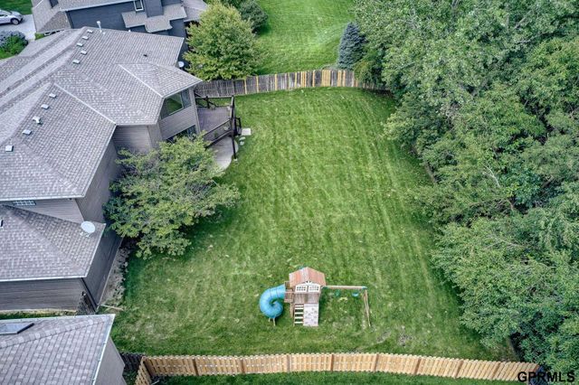 407 S 198th Street, Elkhorn, NE 68022