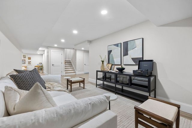 89 Wildwood St, Winchester, MA 01890