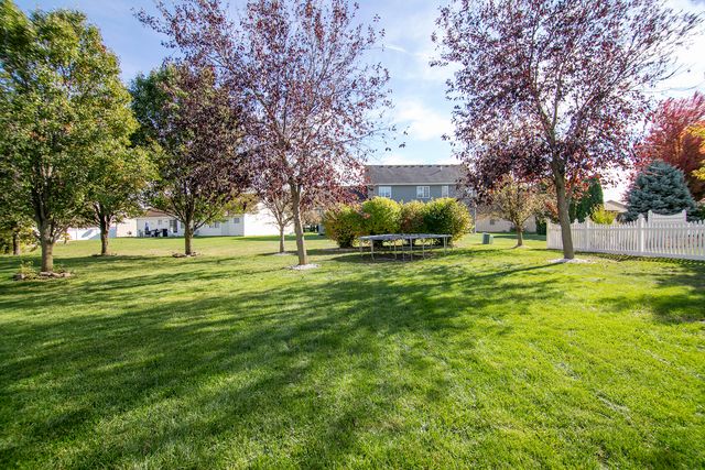 444 Highpoint Circle North, Bourbonnais, IL 60914