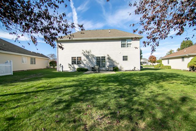 444 Highpoint Circle North, Bourbonnais, IL 60914