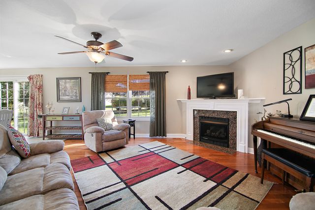 444 Highpoint Circle North, Bourbonnais, IL 60914