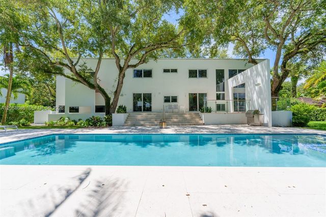 7277 SW 165th Street, Palmetto Bay, FL 33157