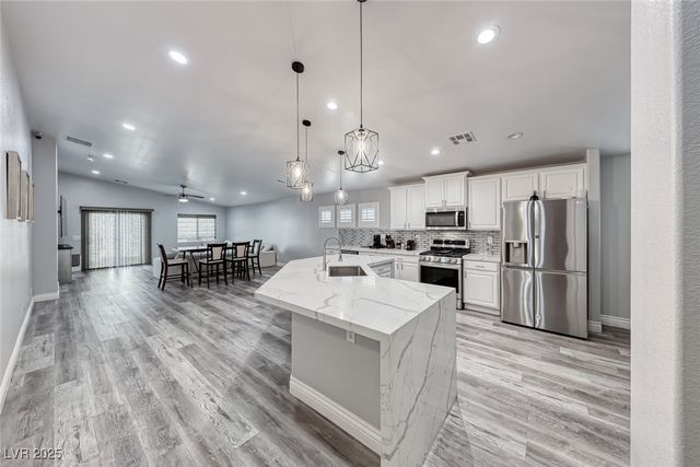 7852 Whitlocks Mill Avenue, Las Vegas, NV 89147