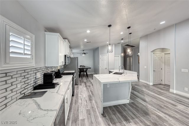 7852 Whitlocks Mill Avenue, Las Vegas, NV 89147