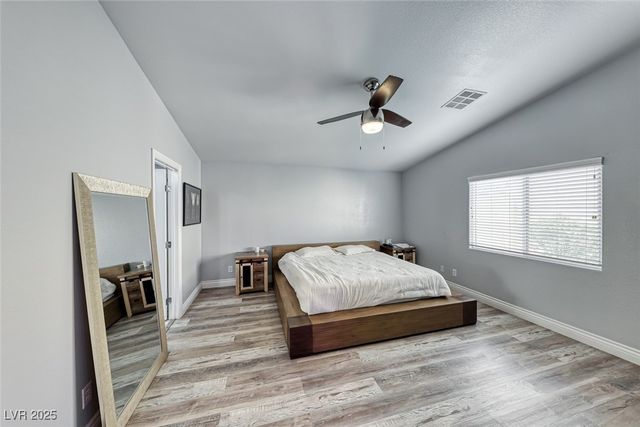 7852 Whitlocks Mill Avenue, Las Vegas, NV 89147