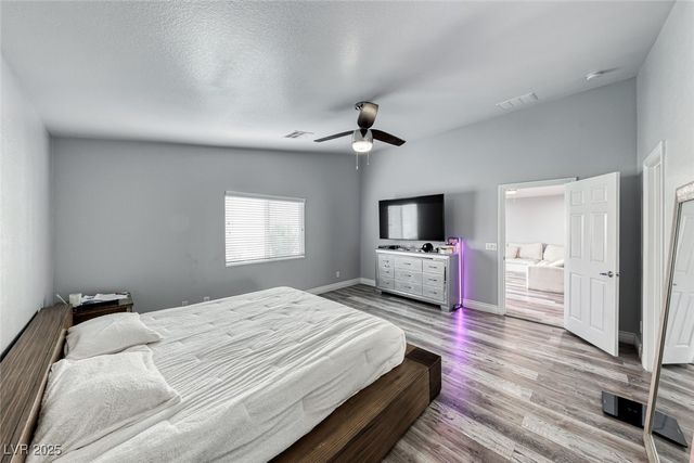 7852 Whitlocks Mill Avenue, Las Vegas, NV 89147