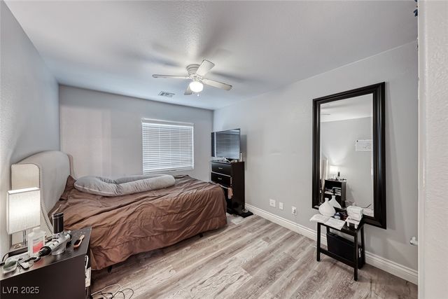 7852 Whitlocks Mill Avenue, Las Vegas, NV 89147