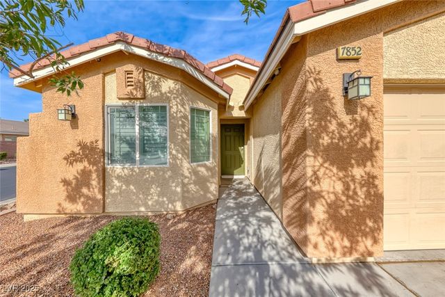 7852 Whitlocks Mill Avenue, Las Vegas, NV 89147