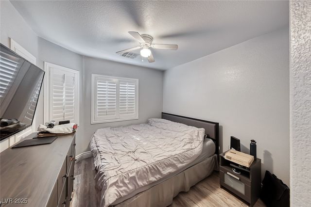 7852 Whitlocks Mill Avenue, Las Vegas, NV 89147