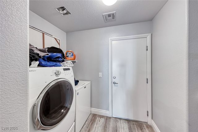 7852 Whitlocks Mill Avenue, Las Vegas, NV 89147