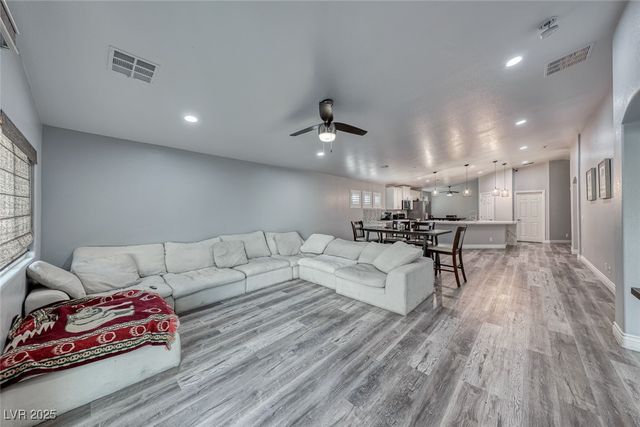 7852 Whitlocks Mill Avenue, Las Vegas, NV 89147