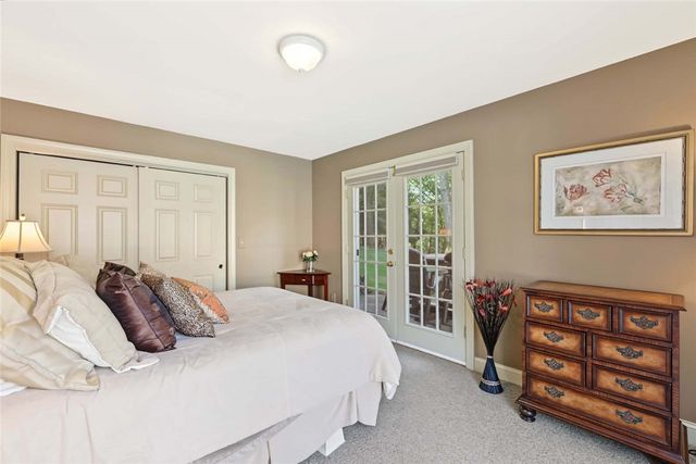 65 Viva Way, Woonsocket, RI 02895
