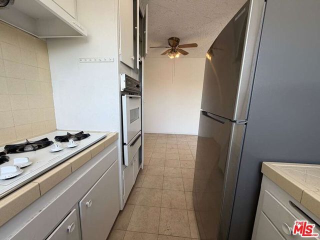 1308 Poinsettia Place 8, Los Angeles, CA 90046