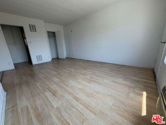 1308 Poinsettia Place 8, Los Angeles, CA 90046