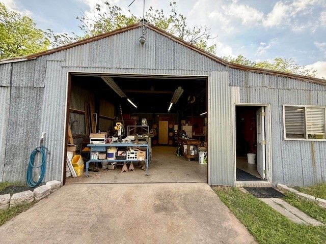 4782 N State Hwy 19, Emory, TX 75440