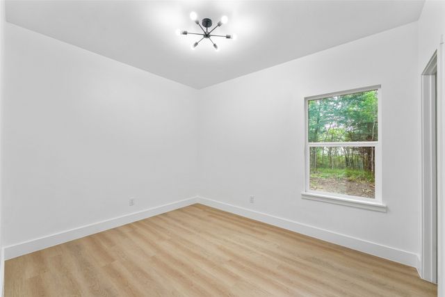 119 Parkside Drive, Trinidad, TX 75163