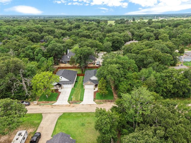 119 Parkside Drive, Trinidad, TX 75163
