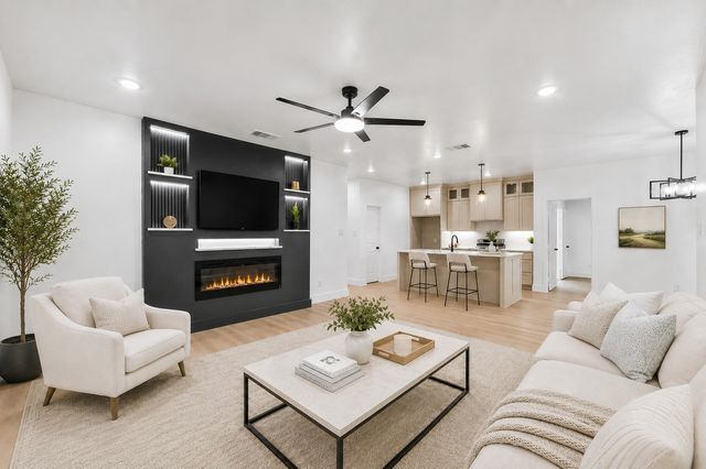119 Parkside Drive, Trinidad, TX 75163