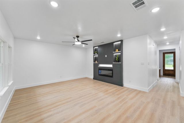 119 Parkside Drive, Trinidad, TX 75163