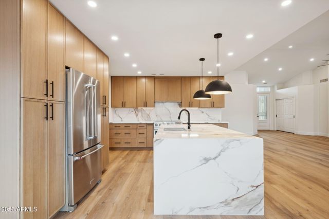 2153 S CHERRYWOOD Circle, Mesa, AZ 85209