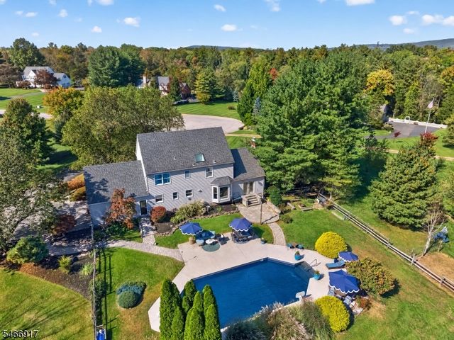 3 Emmons Rd, Readington Twp., NJ 08822