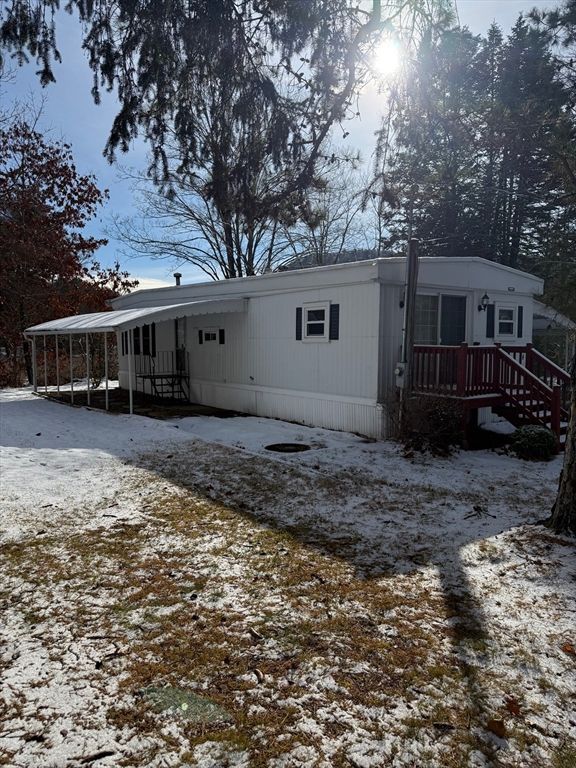 4 Center Street, Brimfield, MA 01010