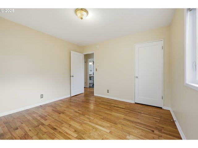 9314 N TIOGA Ave, Portland, OR 97203