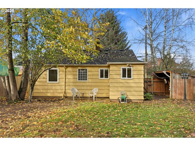 9314 N TIOGA Ave, Portland, OR 97203