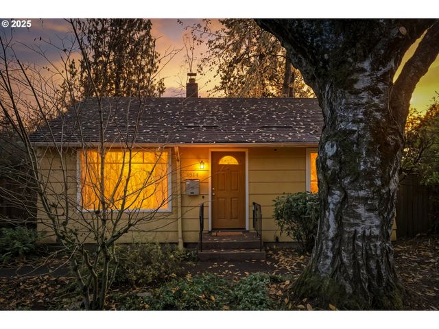 9314 N TIOGA Ave, Portland, OR 97203