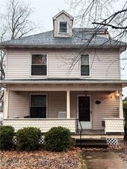 2115 Elm Street, Parkersburg, WV 26101