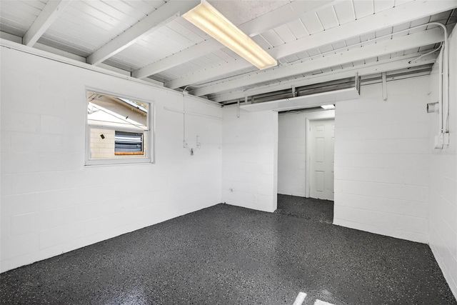 901 N NANCY TERRACE, Plant City, FL 33563